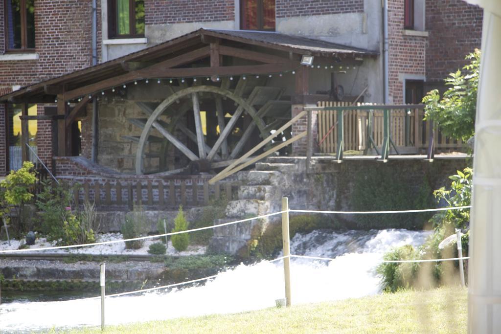 Logis - Hotel & Restaurant Moulin Des Forges Saint-Omer-en-Chaussée Exterior photo